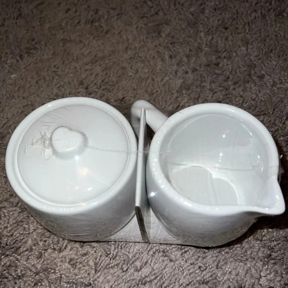 NWT Ceramic Cream and Sugar Set